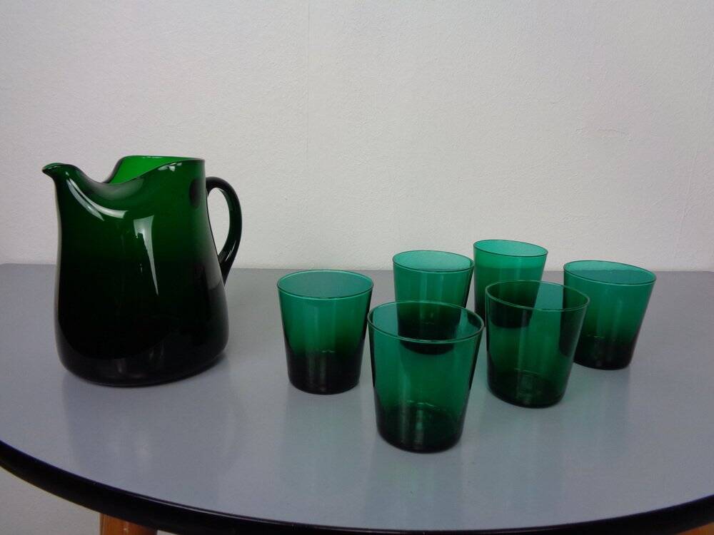 Italian green glass decanter and tumbler, 1960s, set of 7.