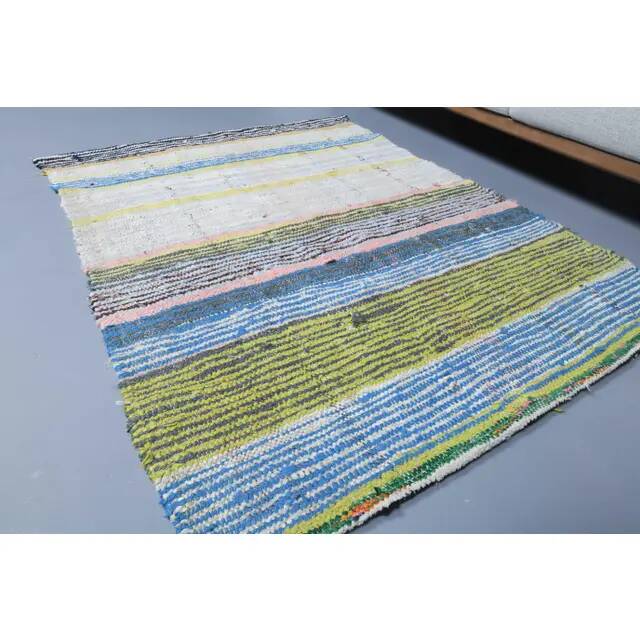 Vintage Turkish Hand-Knotted Wool Cotton Beige Kilim Area Rug 109x137