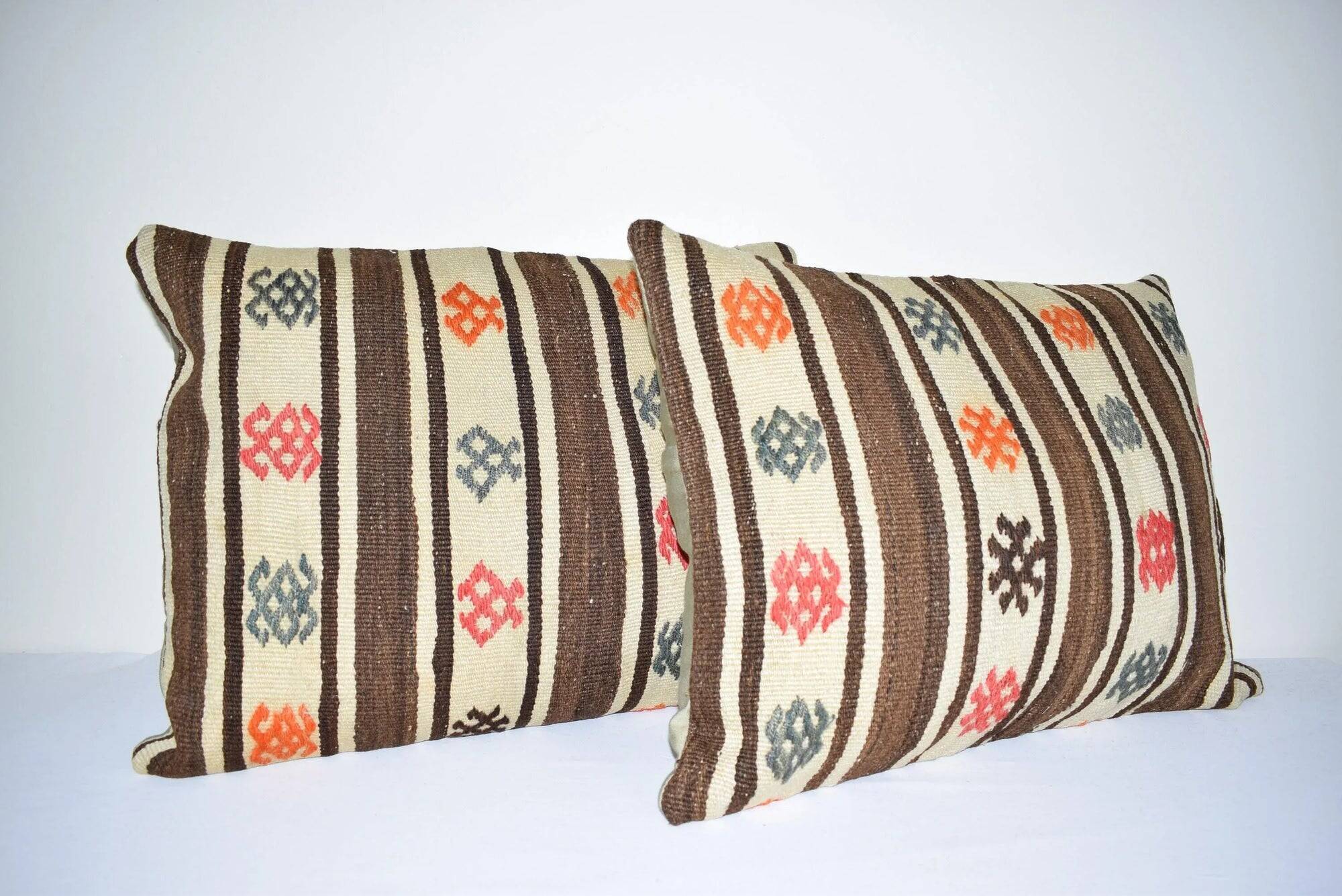 Set of 2 vintage kilim cushion covers 46x61 cm