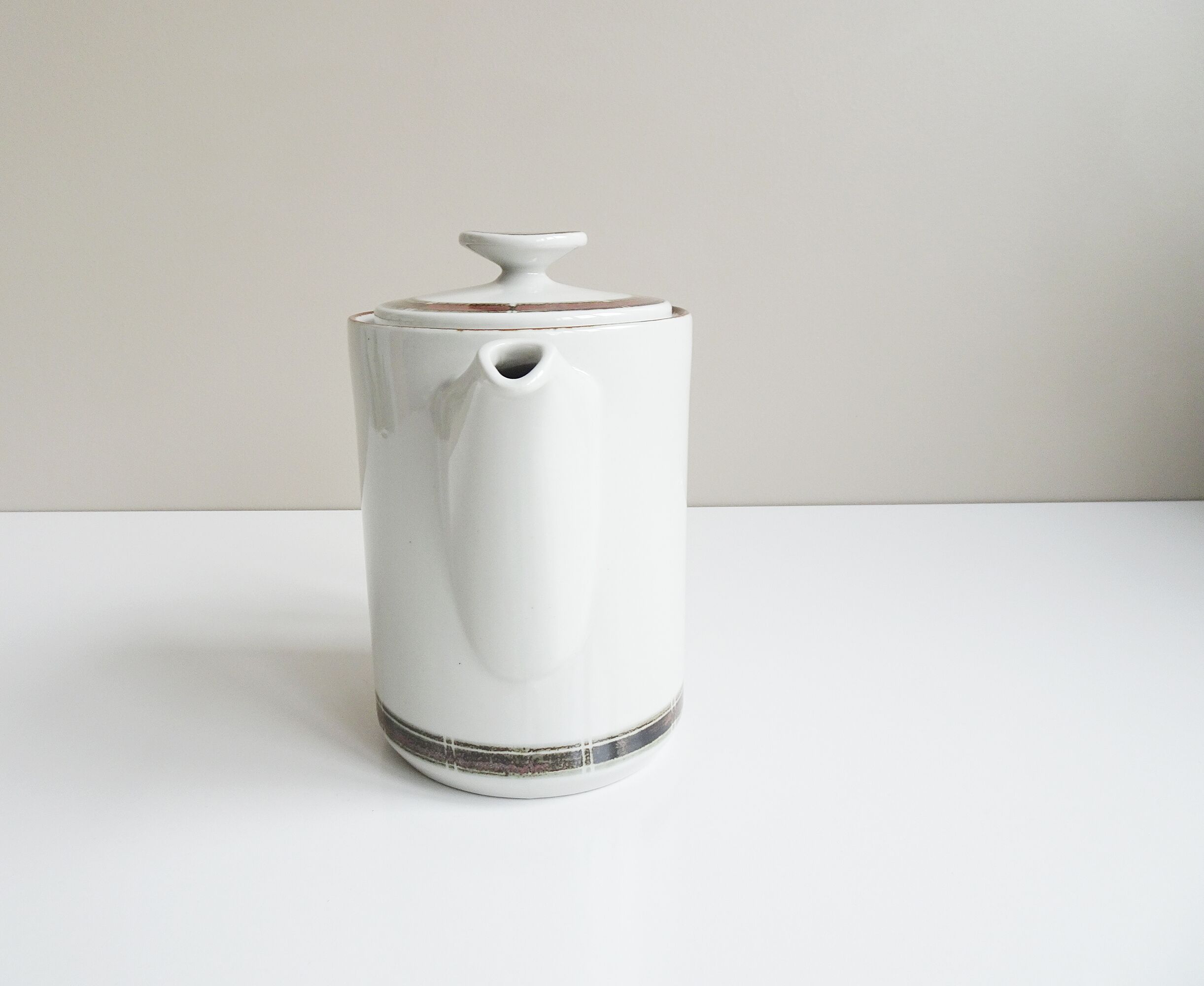 Danish teapot by Desiree from the Selandia series