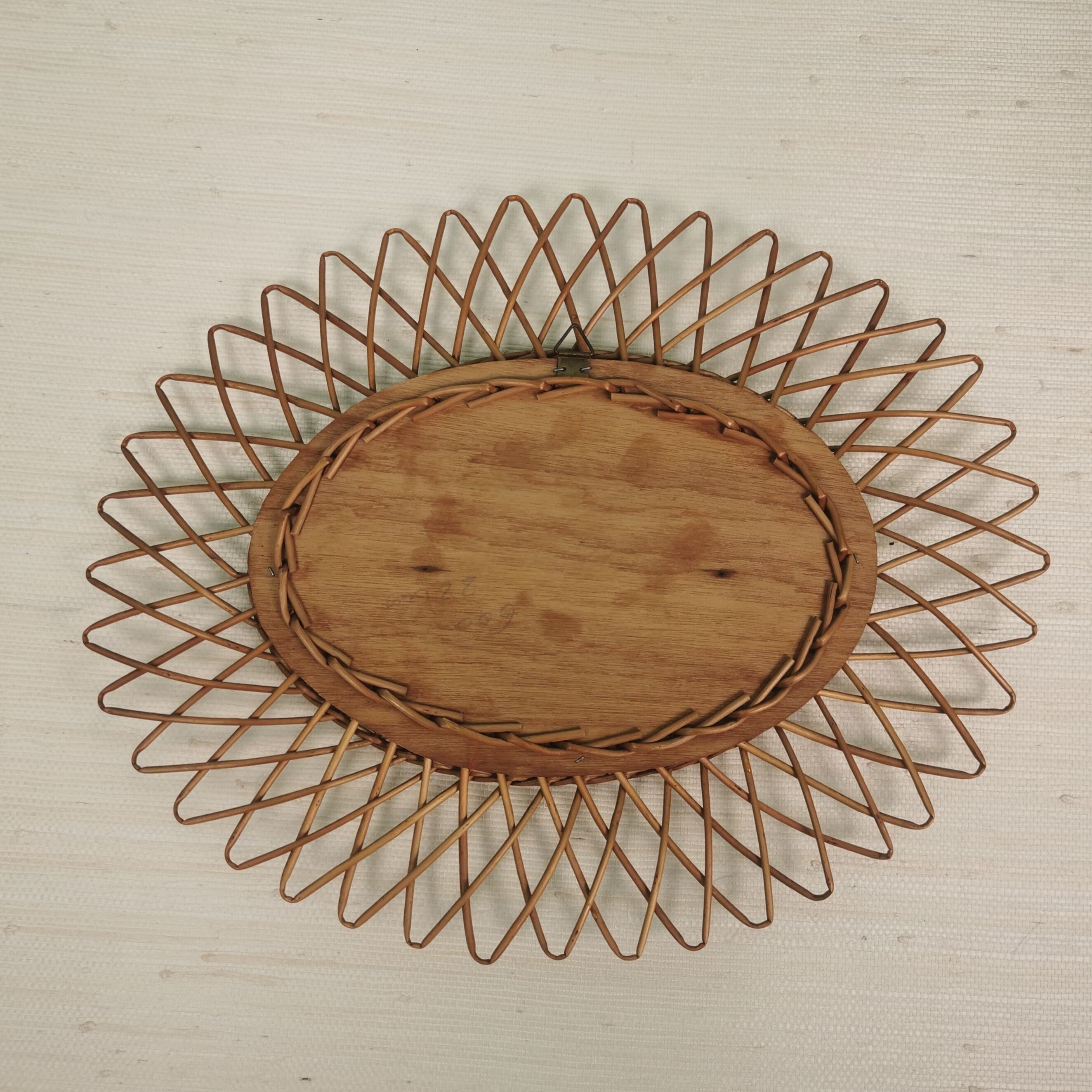 Rattan mirror 40x32cm