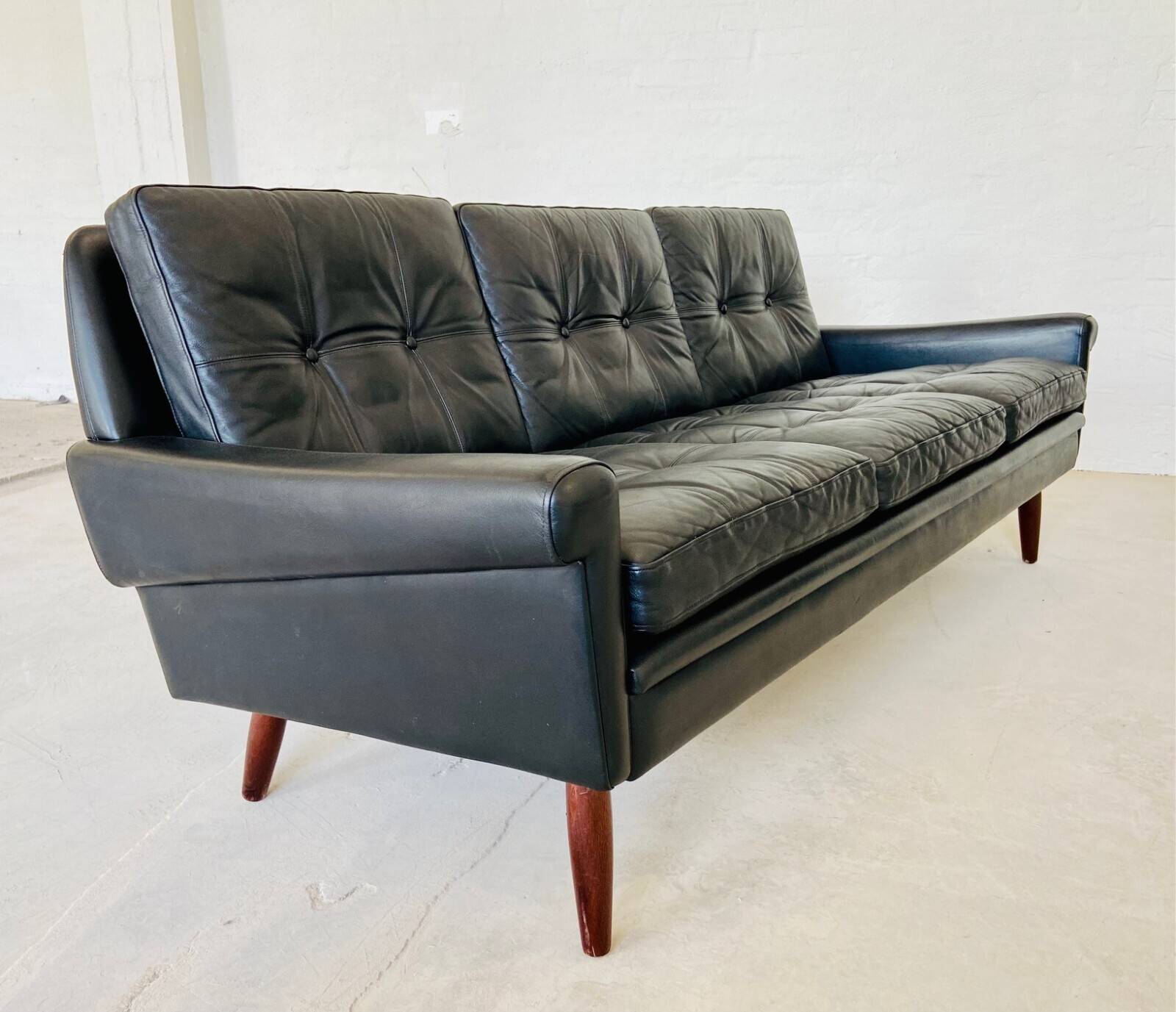 Vintage Danish retro Svend Skipper 3 person sofa in black leather 1960s