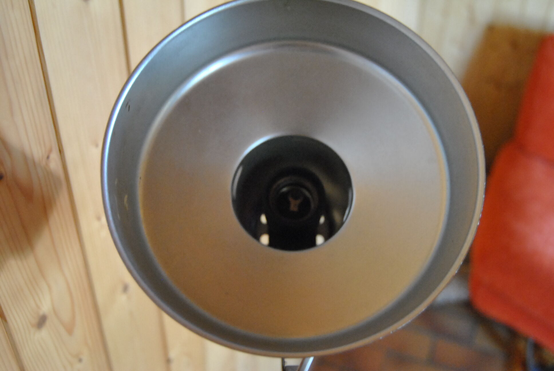 Red articulated workshop lamp 70s