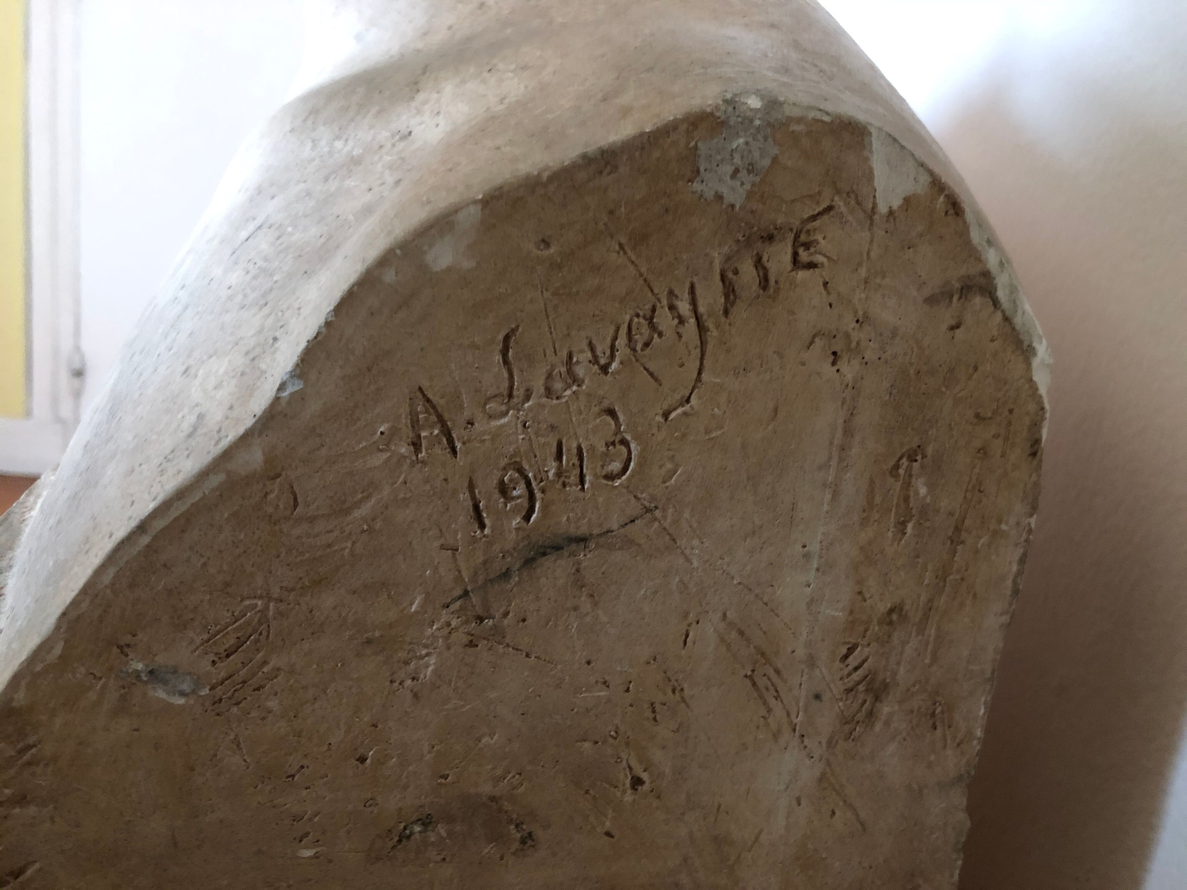 André Lavaysse: Bust of a man in a flat