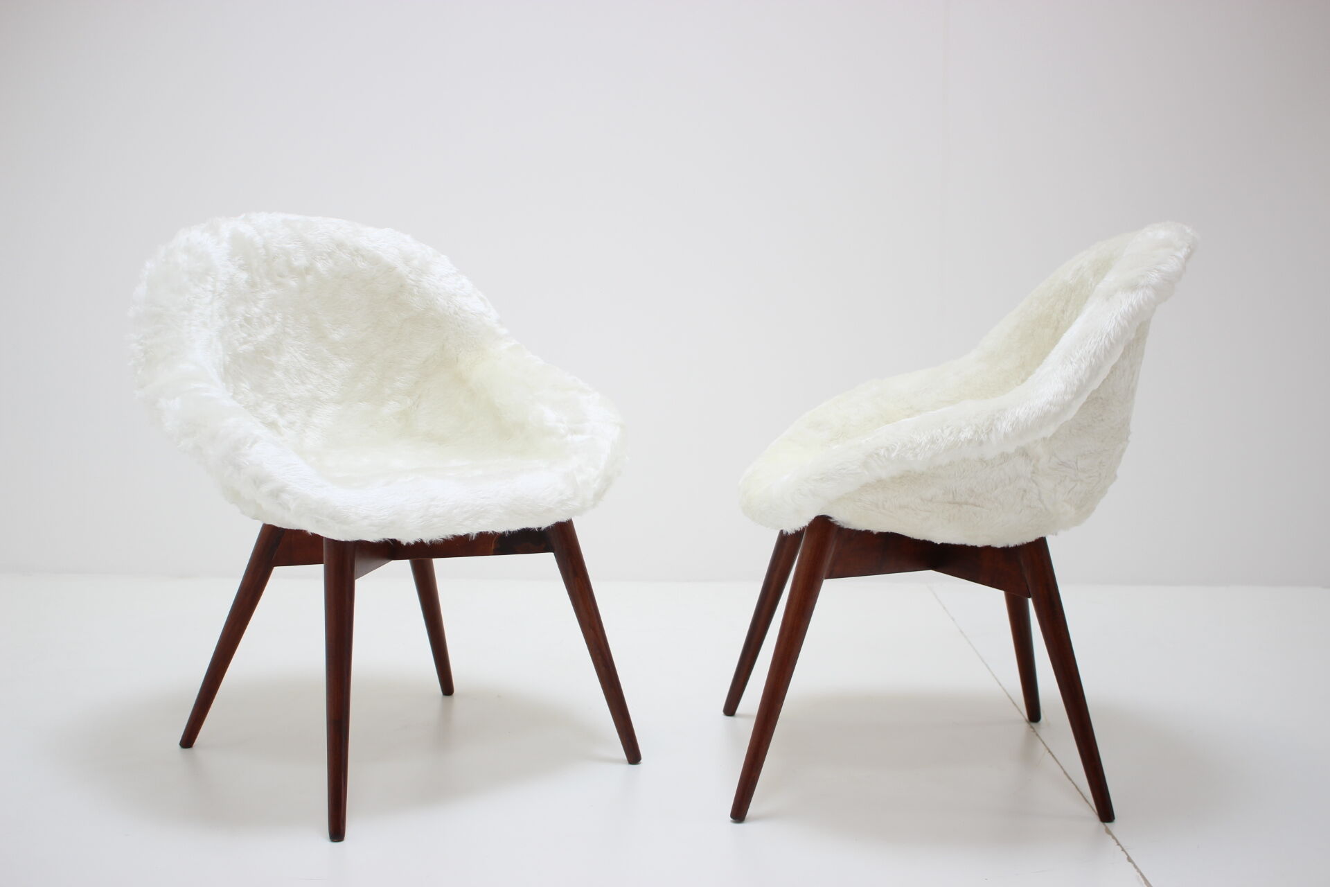 Pair of lounge chairs by Miroslav Navratil , 1960´s
