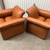 Pair of Italian designer leather armchairs
