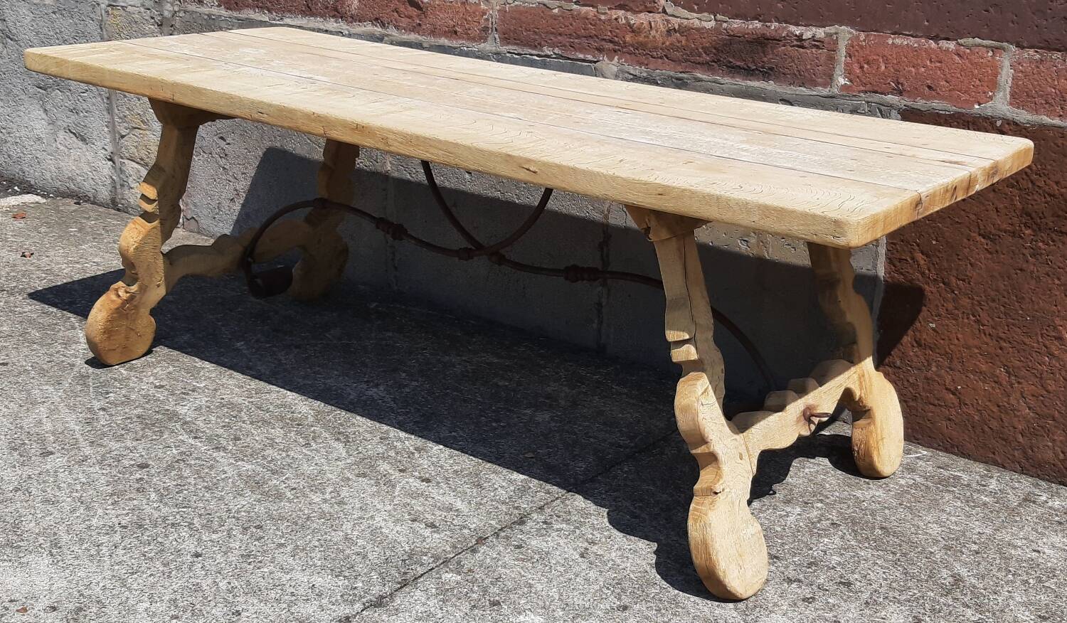 Oak farmhouse table with lyre legs. (Spanish table)