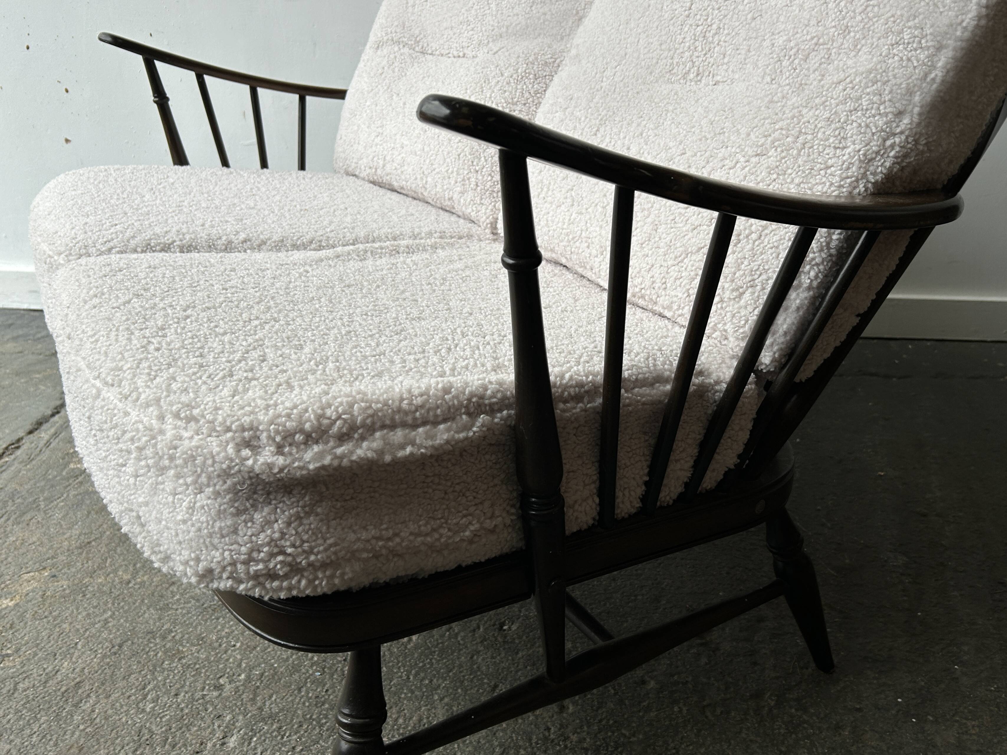 Vintage Mid-Century Ercol model 994 ‘Golden Dawn’ Windsor sofa