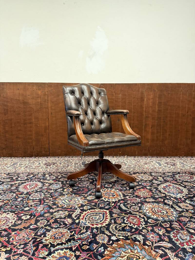 Classic English Chesterfield Desk Chair Brown