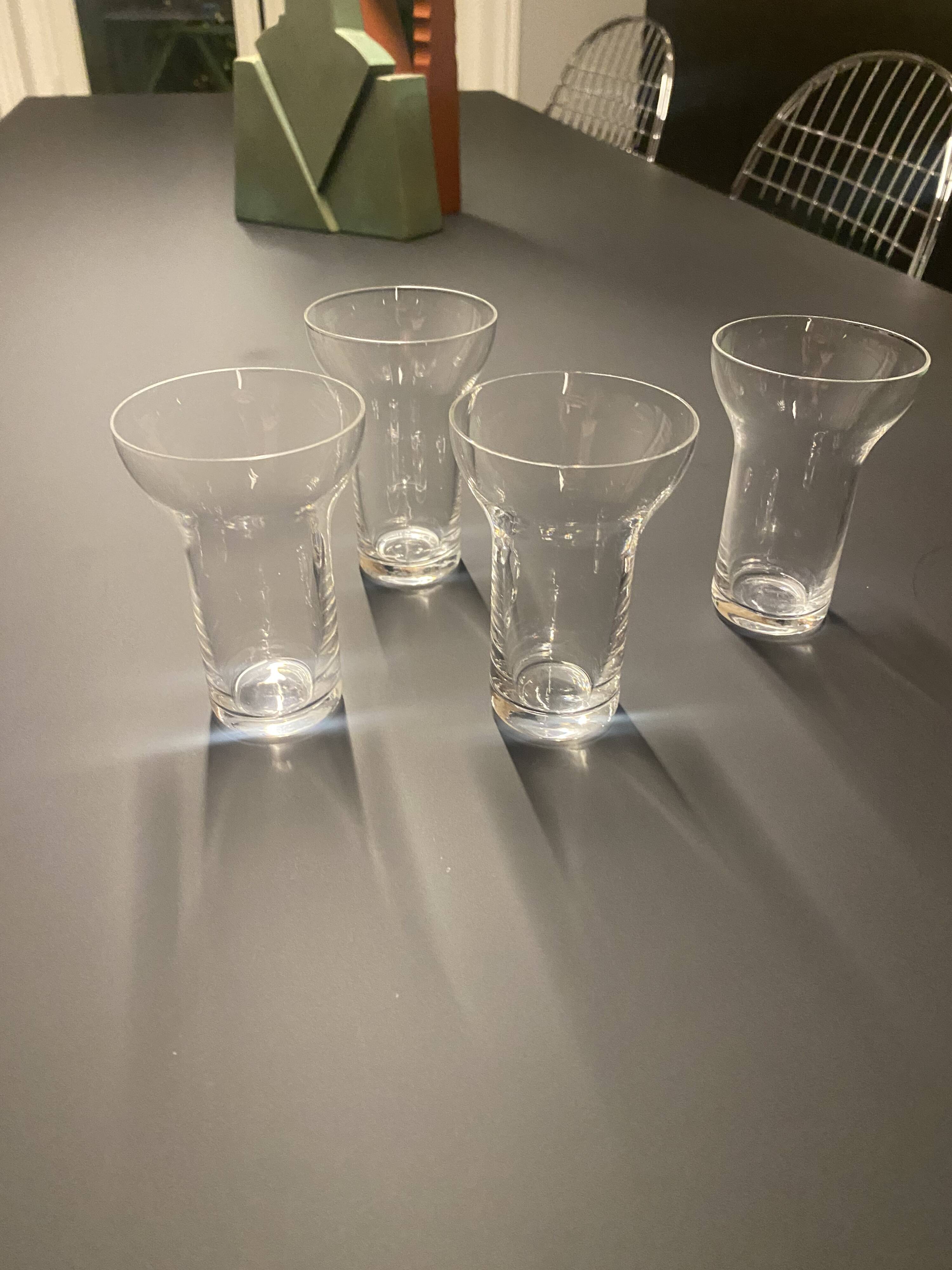 Set of modernist Bulle glasses by Roger Tallon for Daum, 1960s.