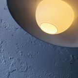 Suspension allemande opaline et métal, années 1960