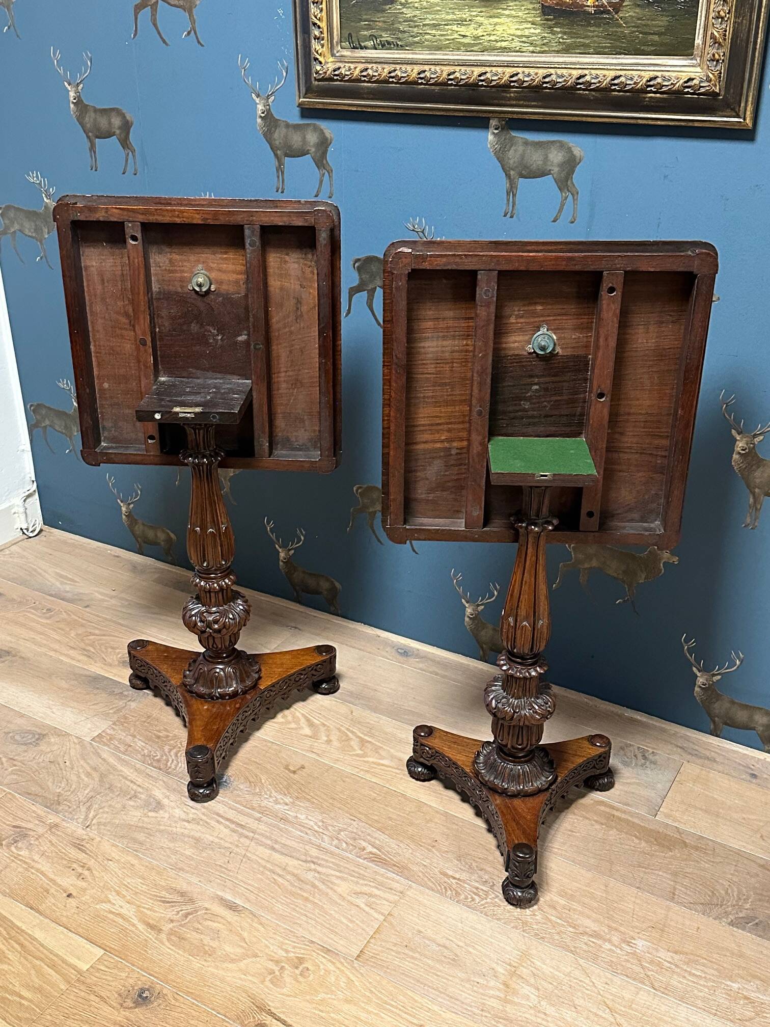 ensemble de 2 tables à plateau basculant anglo-indiennes