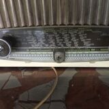 Old radio from the early 1900s post