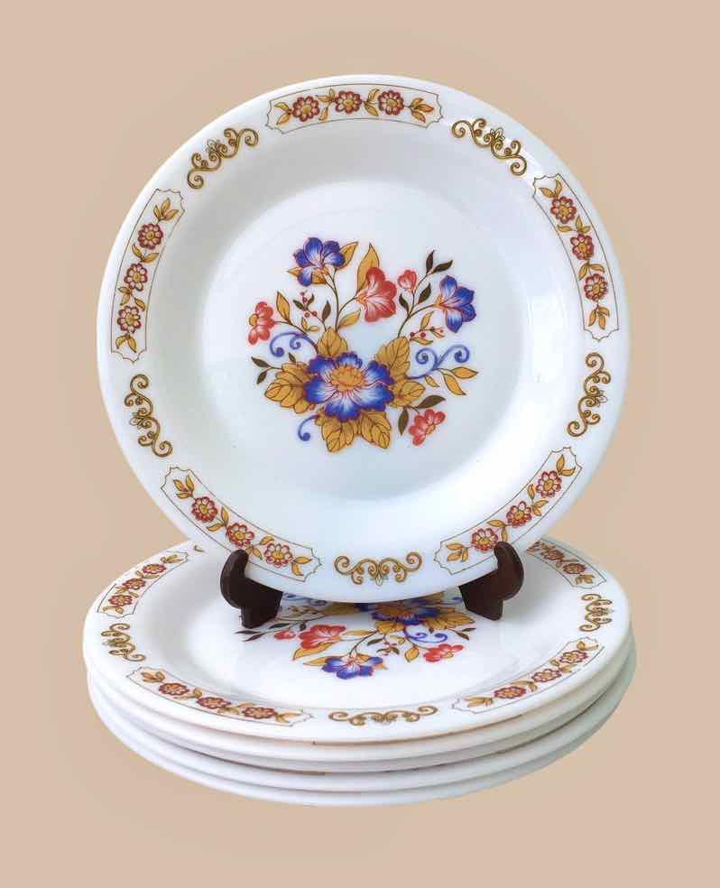 6 floral dessert plates 1970