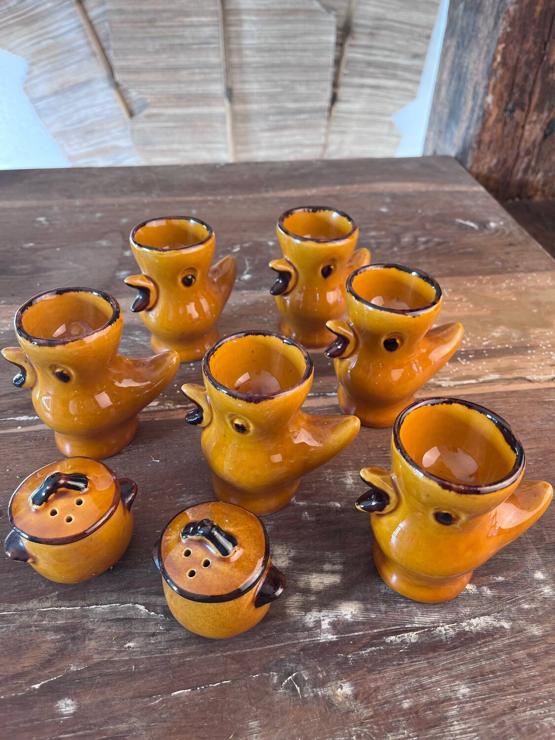 6 egg cups and 2 salt cellars from the 50s