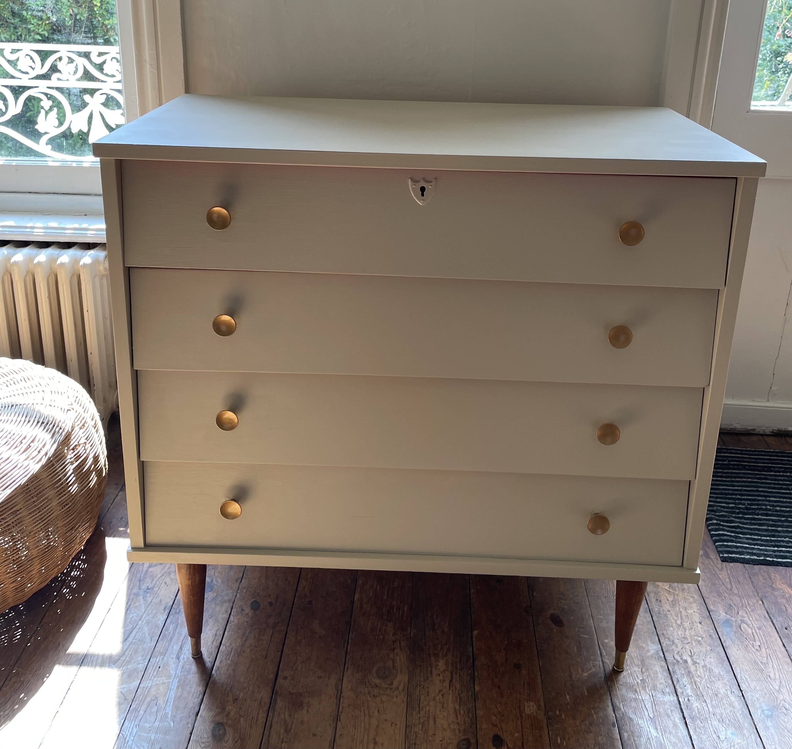 Vintage 1970s chest of drawers