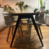 Table Aise / brand Treku