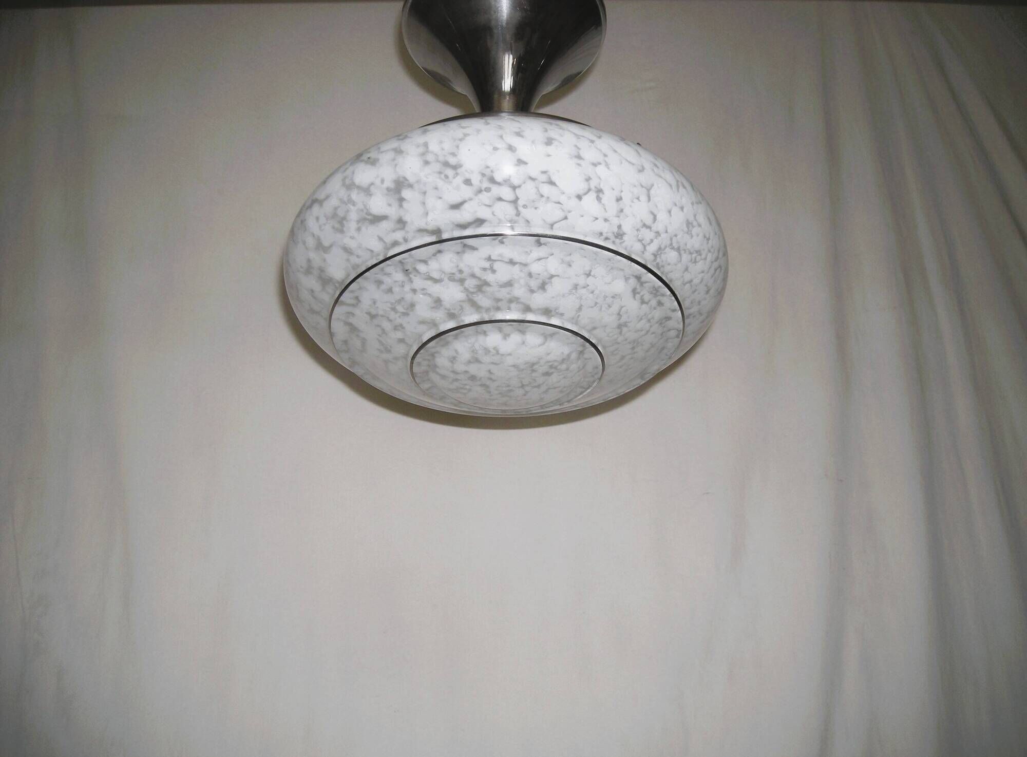 Lustre soucoupe - art déco des années 30
