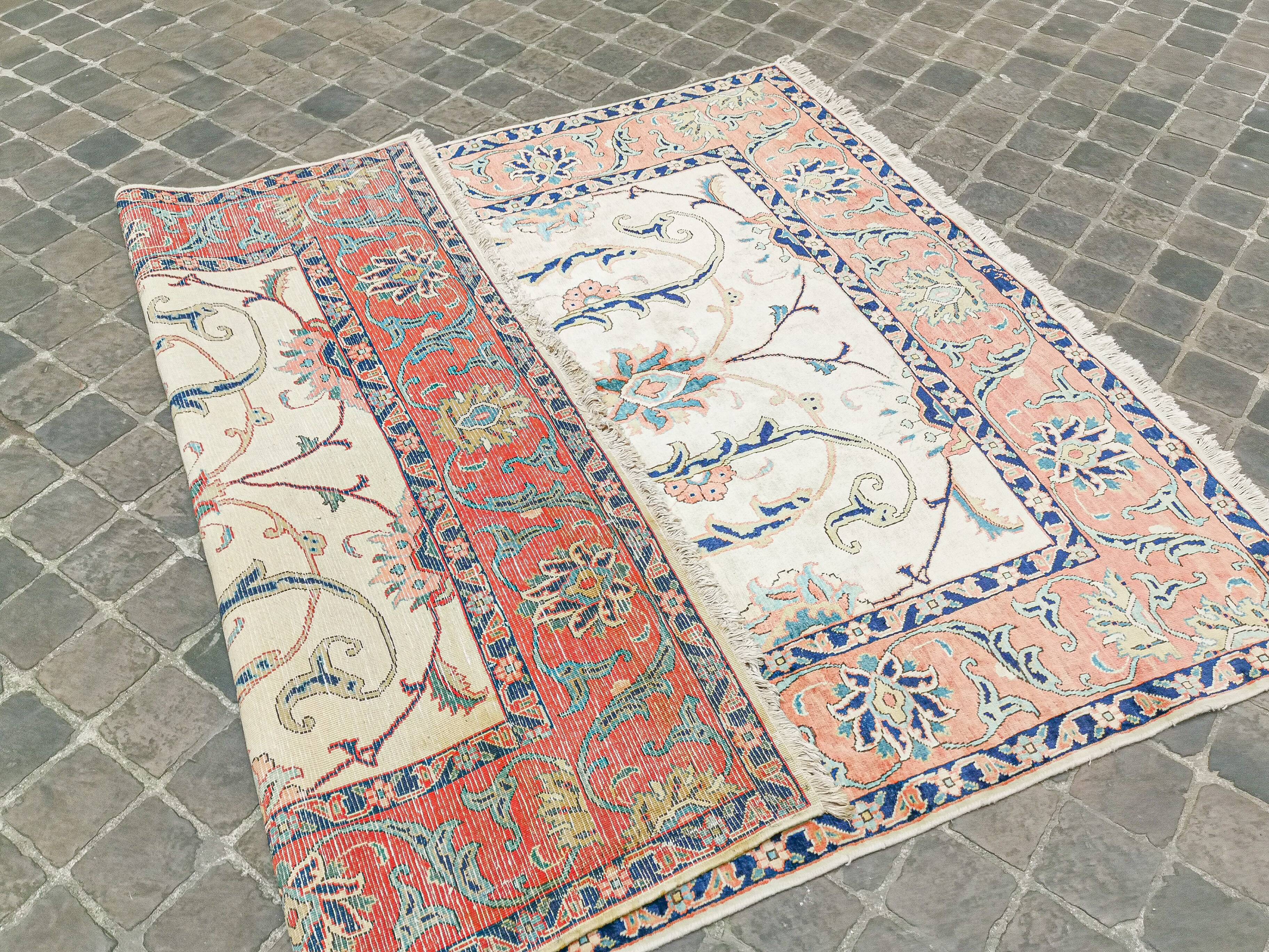 Heriz handmade Persian vintage oriental rug 240 x 195 cm