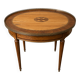 Table bouillotte de style Louis XVI en bois clair et marqueterie.