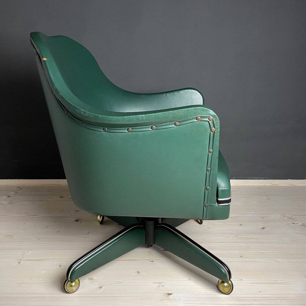 Mid-century green swivel office chair attributed to Umberto Mascagni, Italy, 1950s.