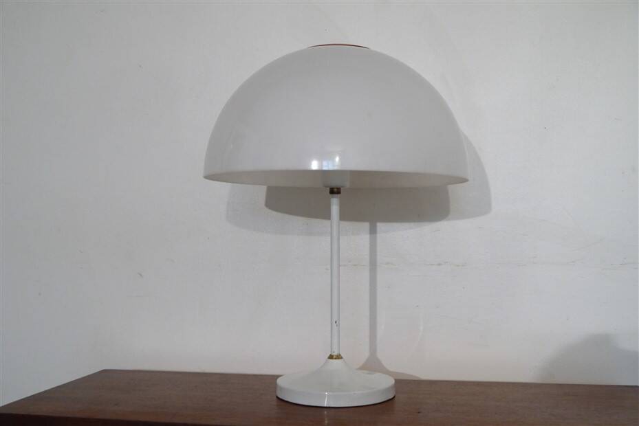 Lampe suedoise 1970 de Ewa varnamo