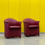 Fauteuil à roulettes en cuir rouge, maison de sede. (prix pour un)