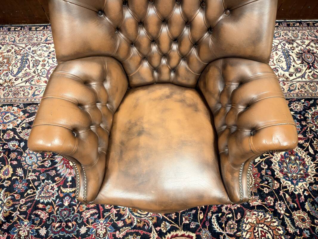 Classic English Chesterfield Director Chair Brown