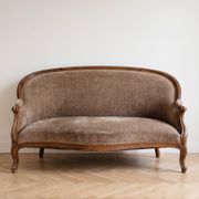 Canapé corbeille style Louis XV en tissu marron