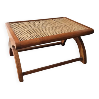 Colonial coffee table