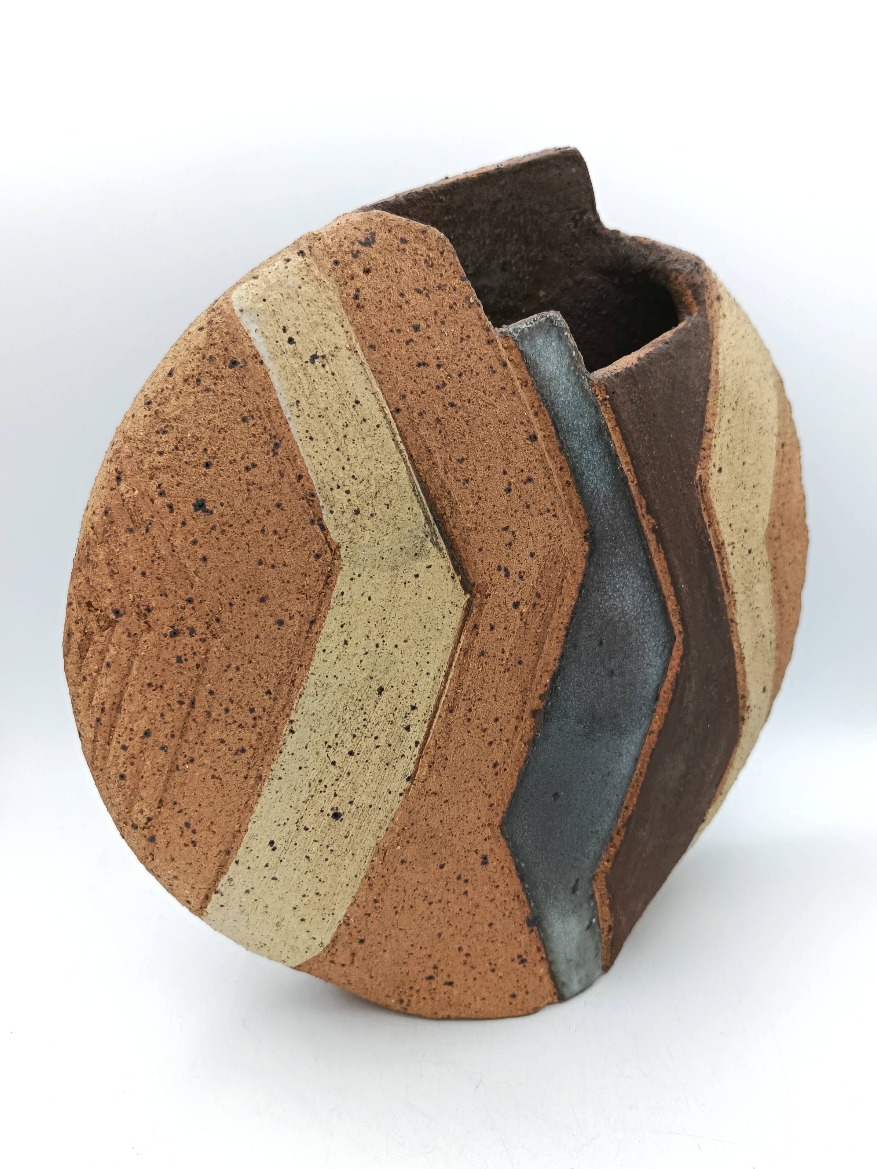 Geometric decorative vase
