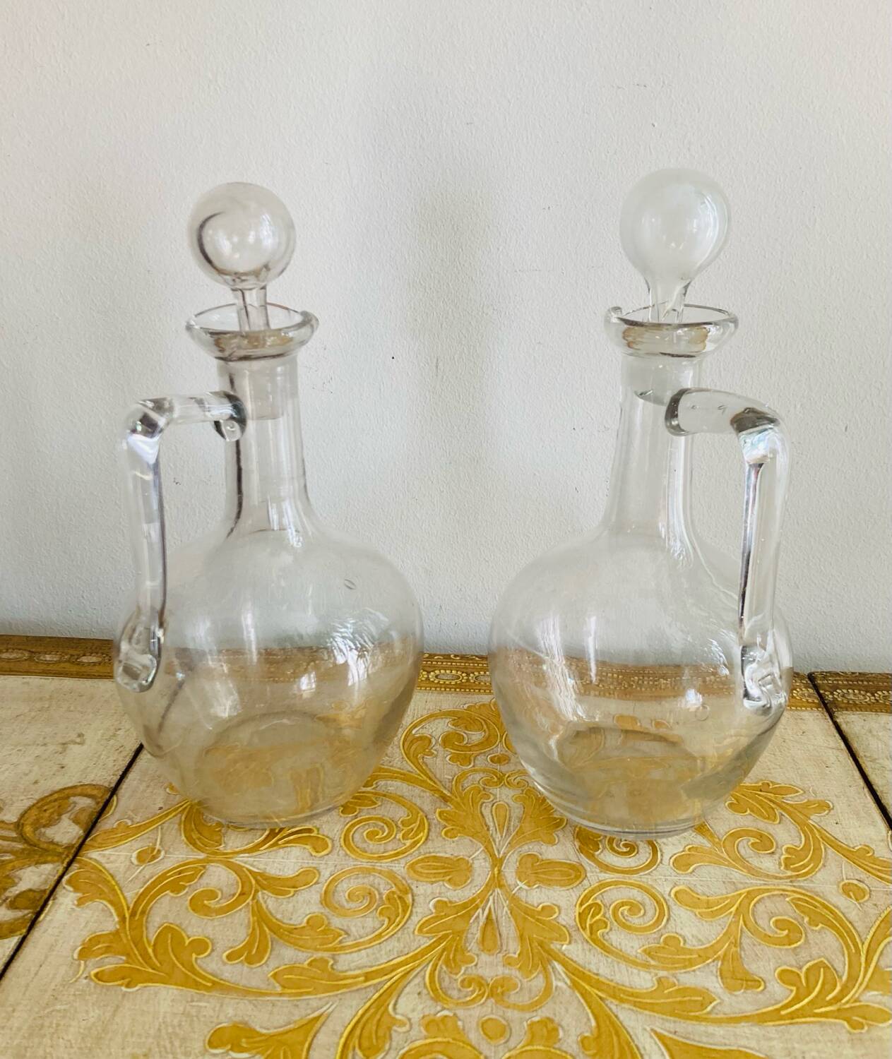 Pichets où carafons à vins en verres époque XIXe