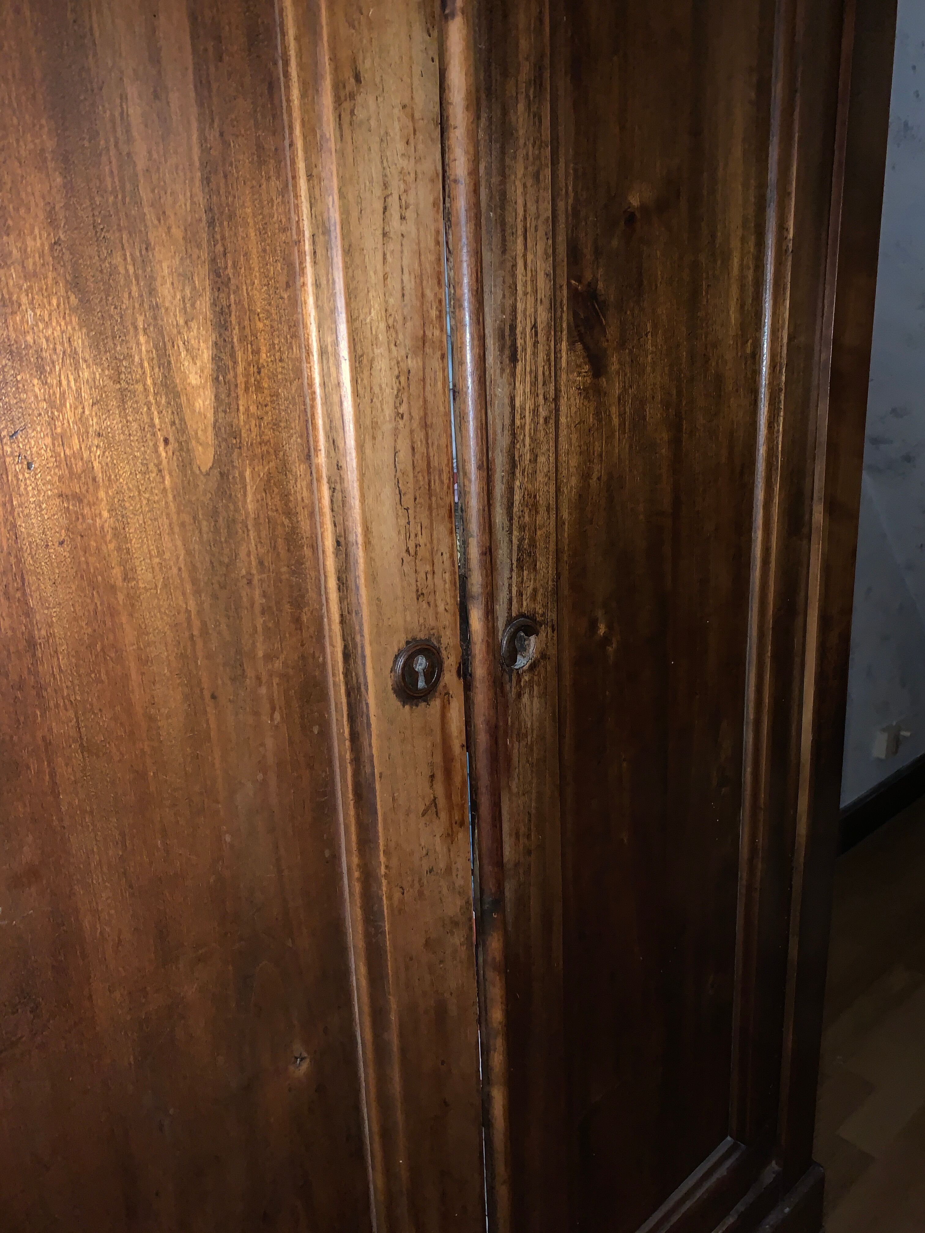 Wooden cabinet