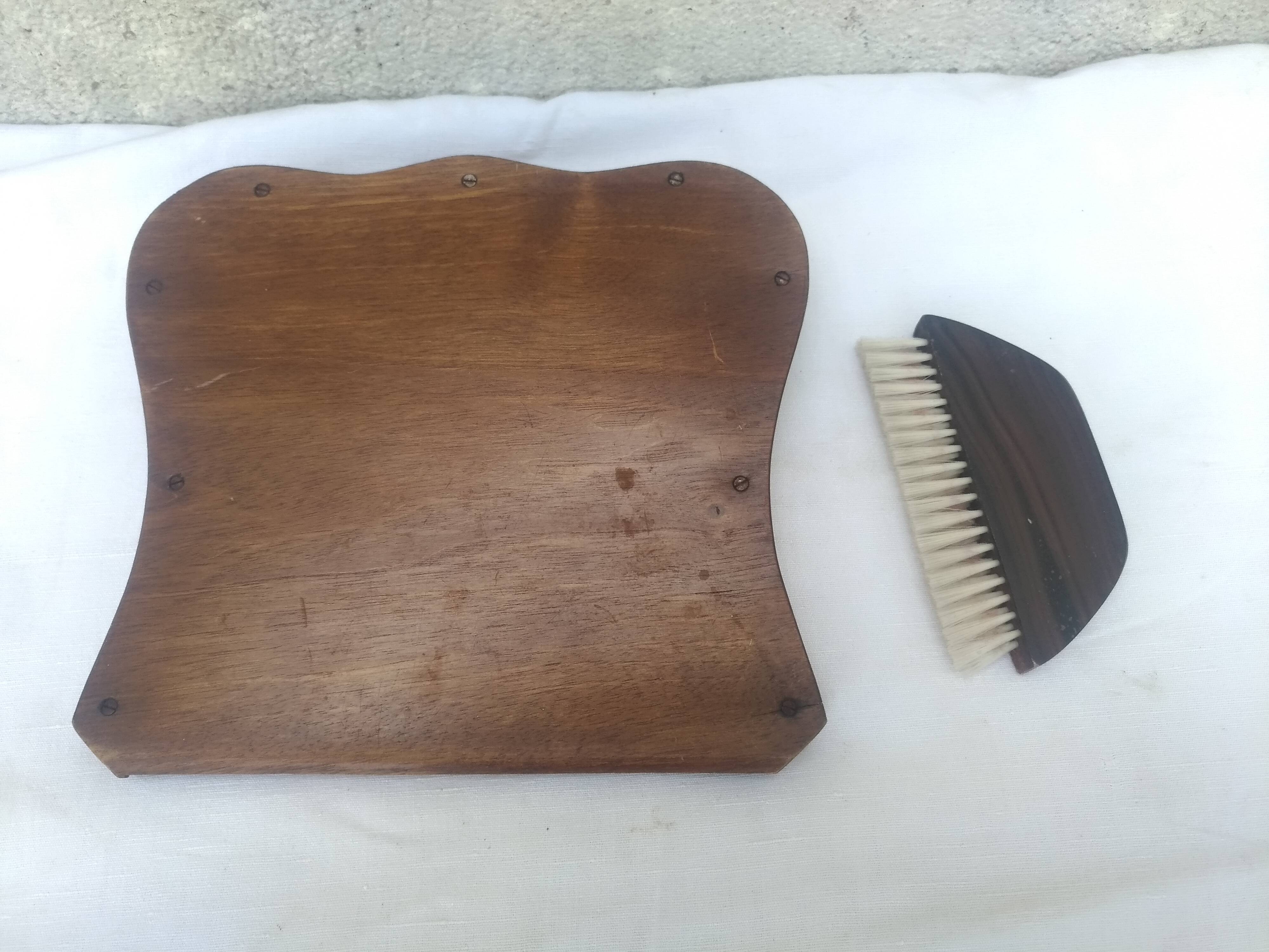 Ramasse miettes de table