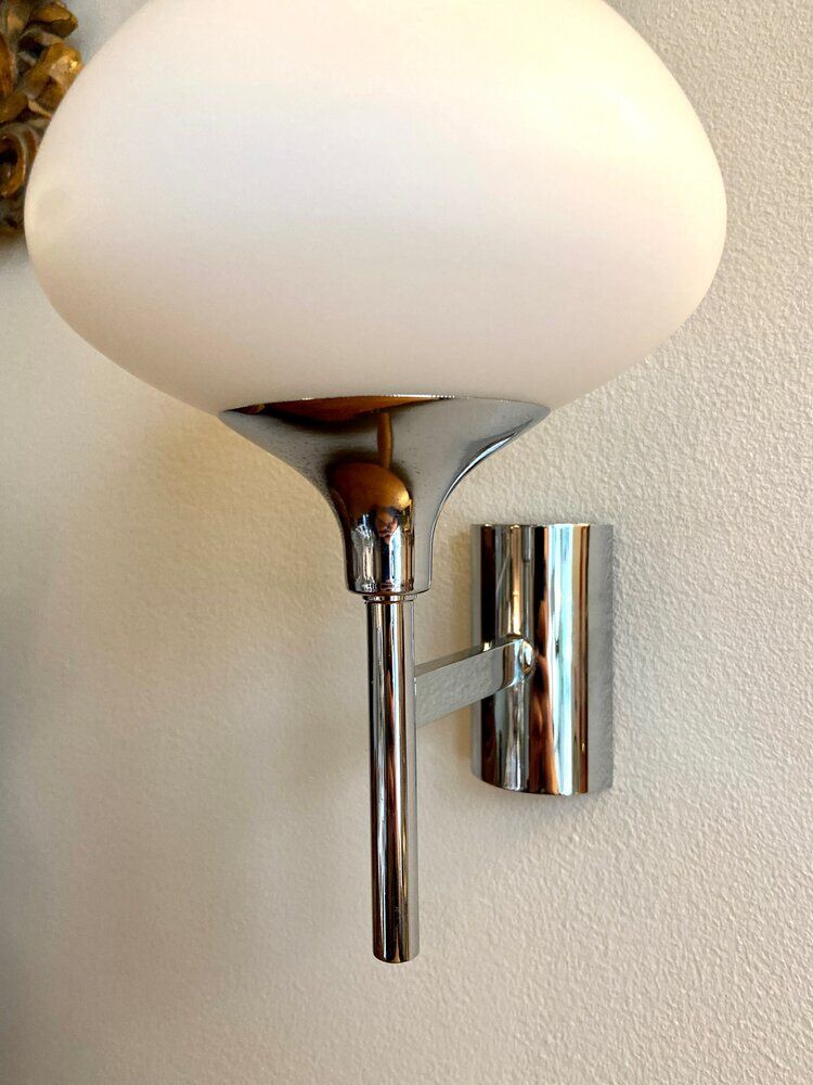 Wall lamp drom Sciolari 60