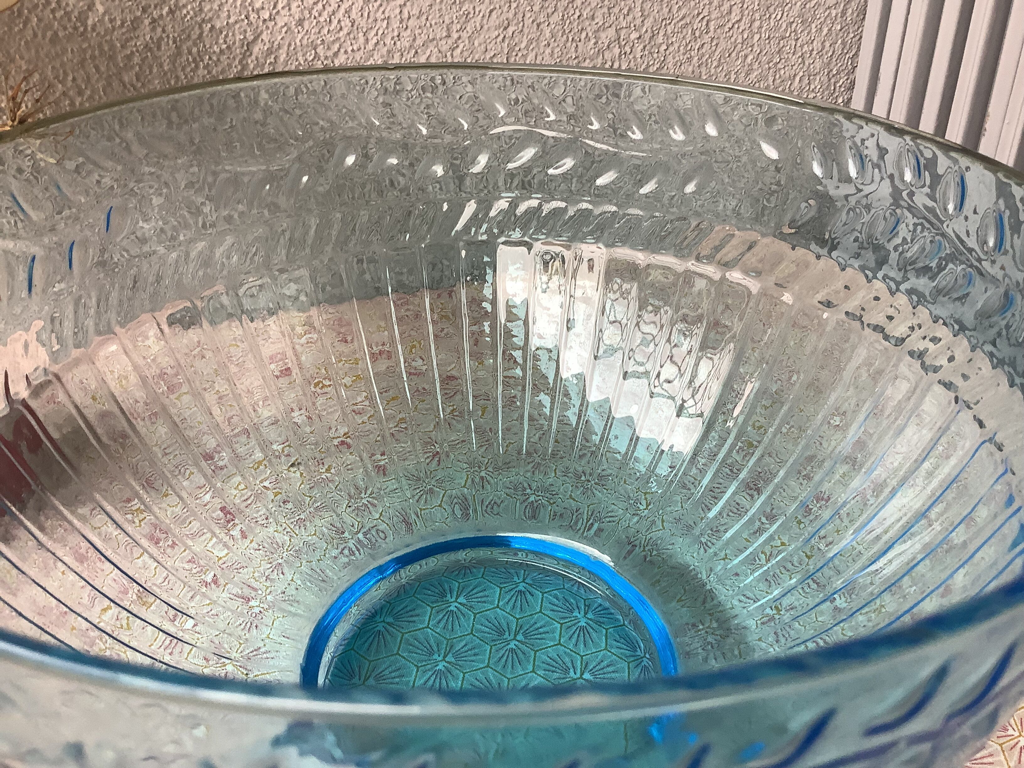 Salad bowl in molded glass pressed art deco fluorescent blue