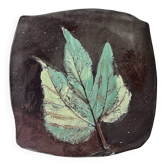 Decorative plate leaf signed