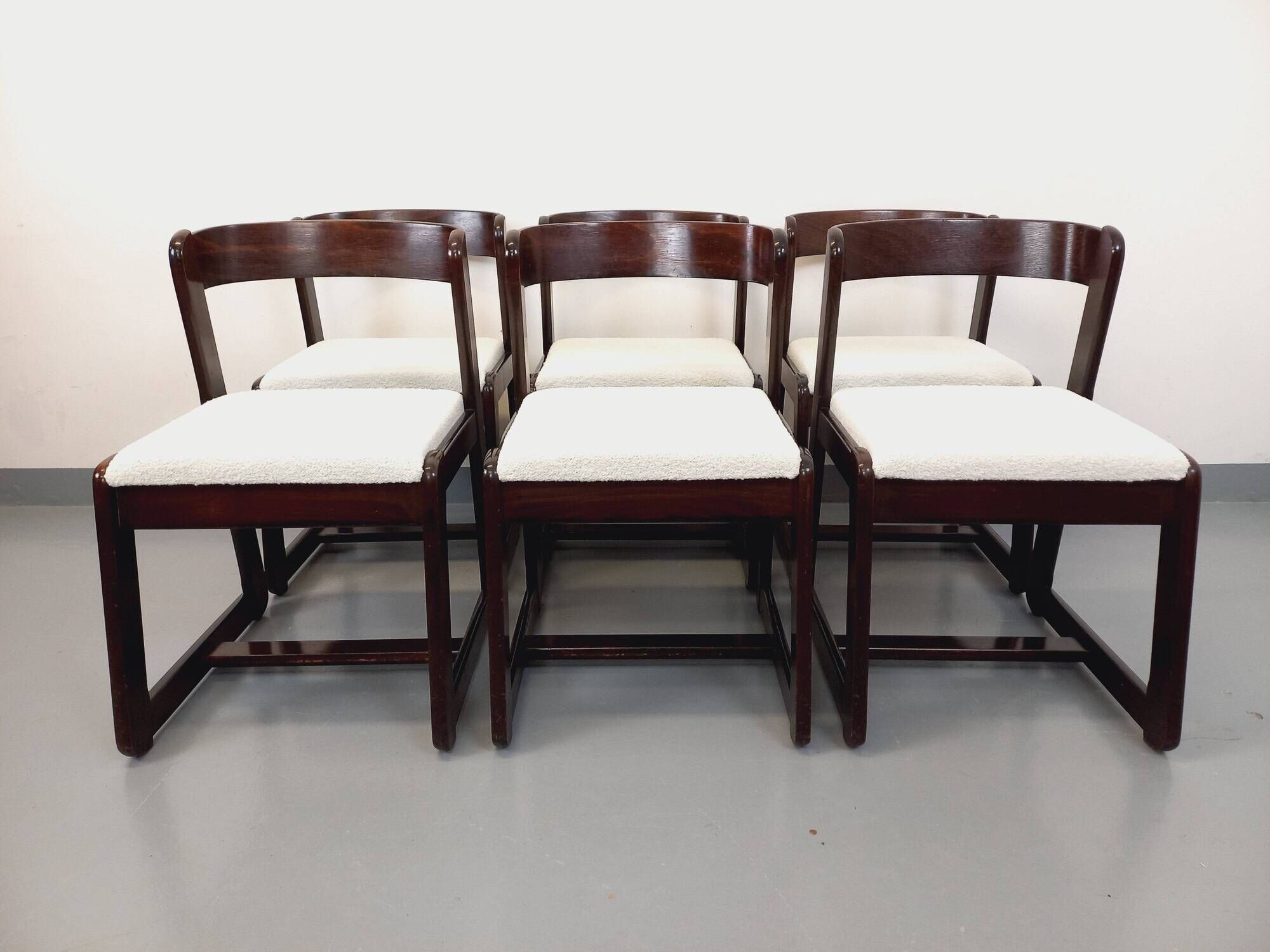 Set of 6 vintage Italian sleigh chairs by Mario Sabot