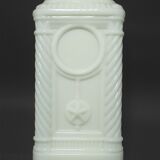 Vase en opaline