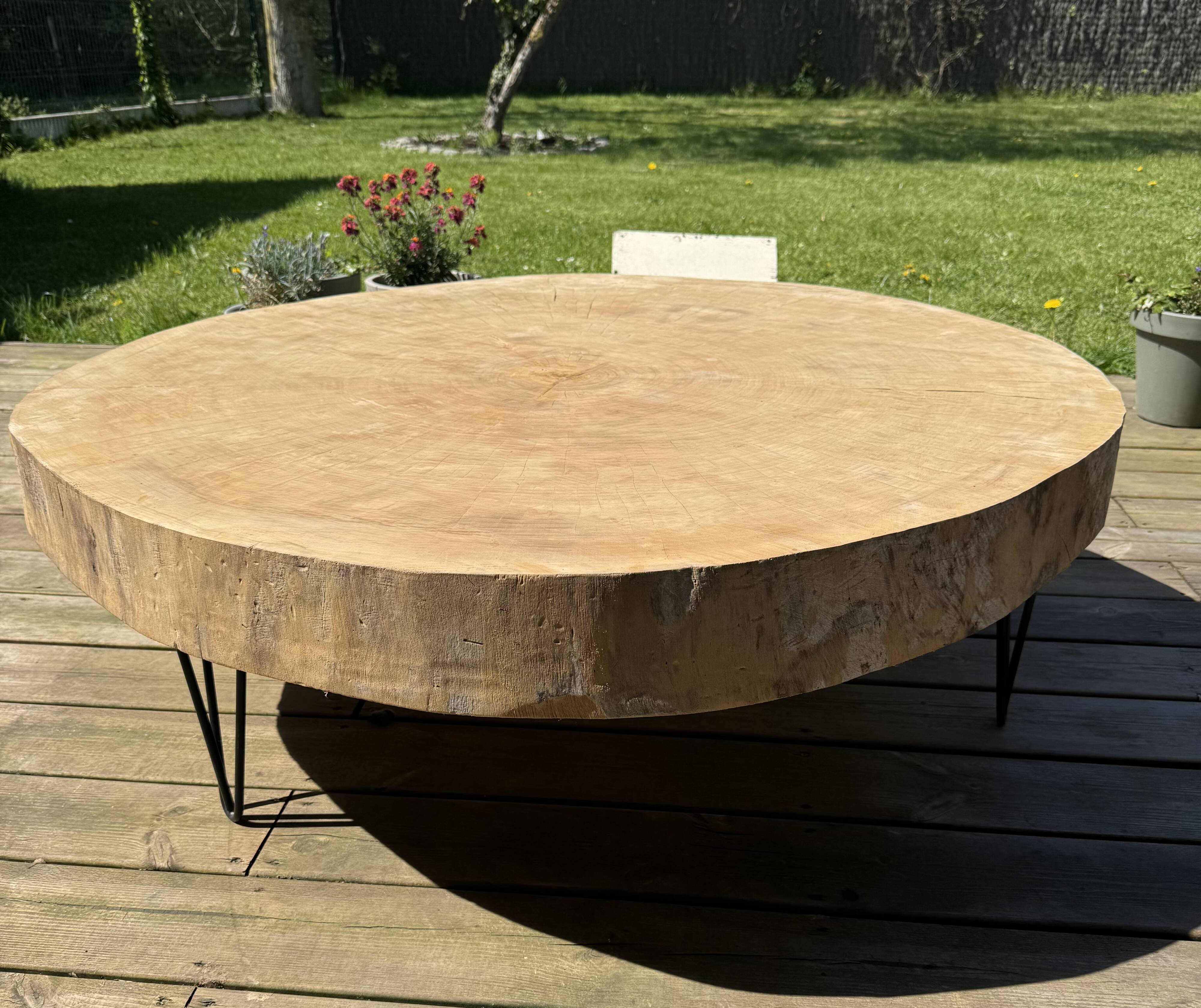 Solid wood coffee table - Unique piece -