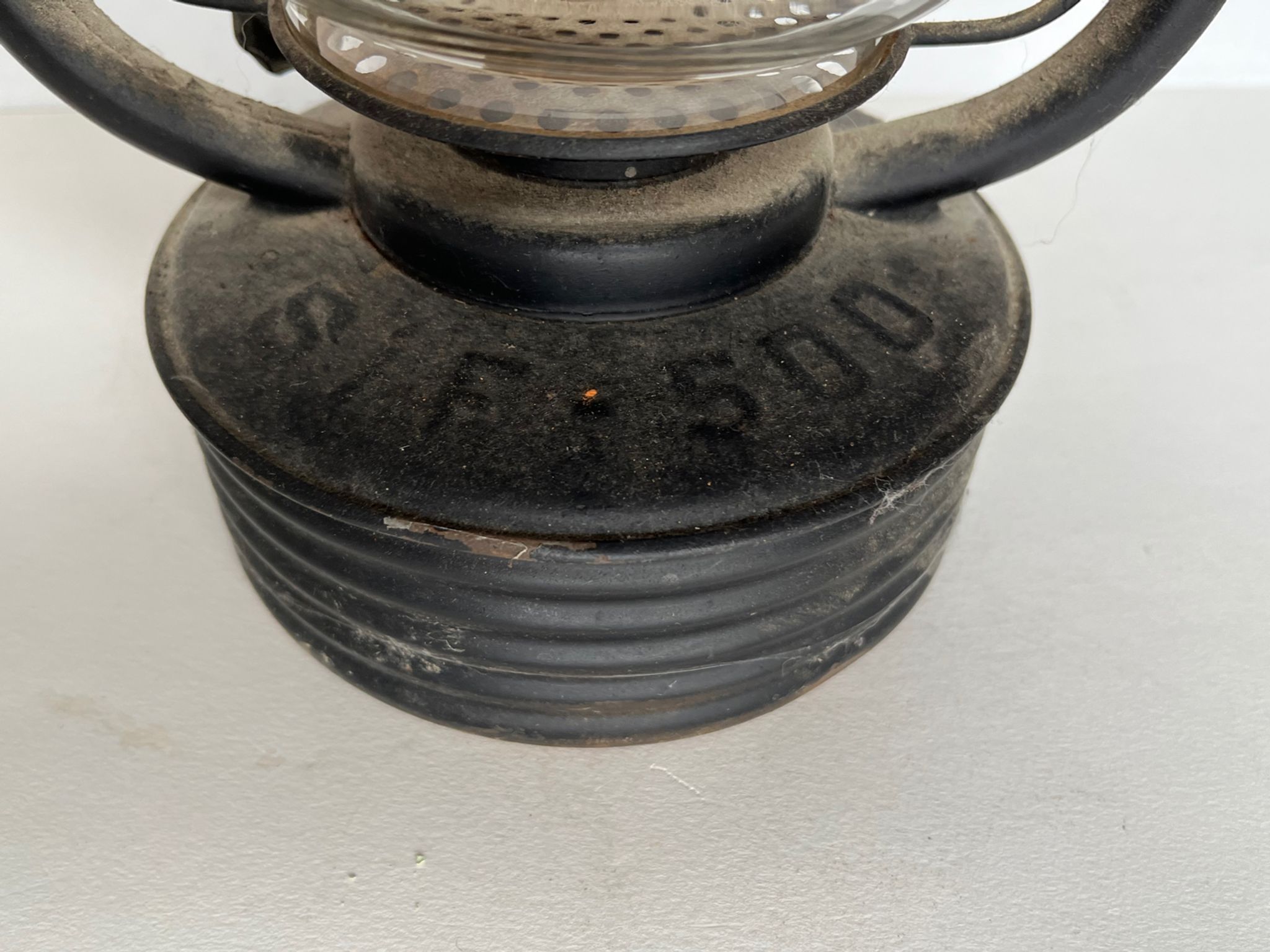 Lampe tempête ancienne