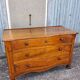 Commode Louis XV en noyer
