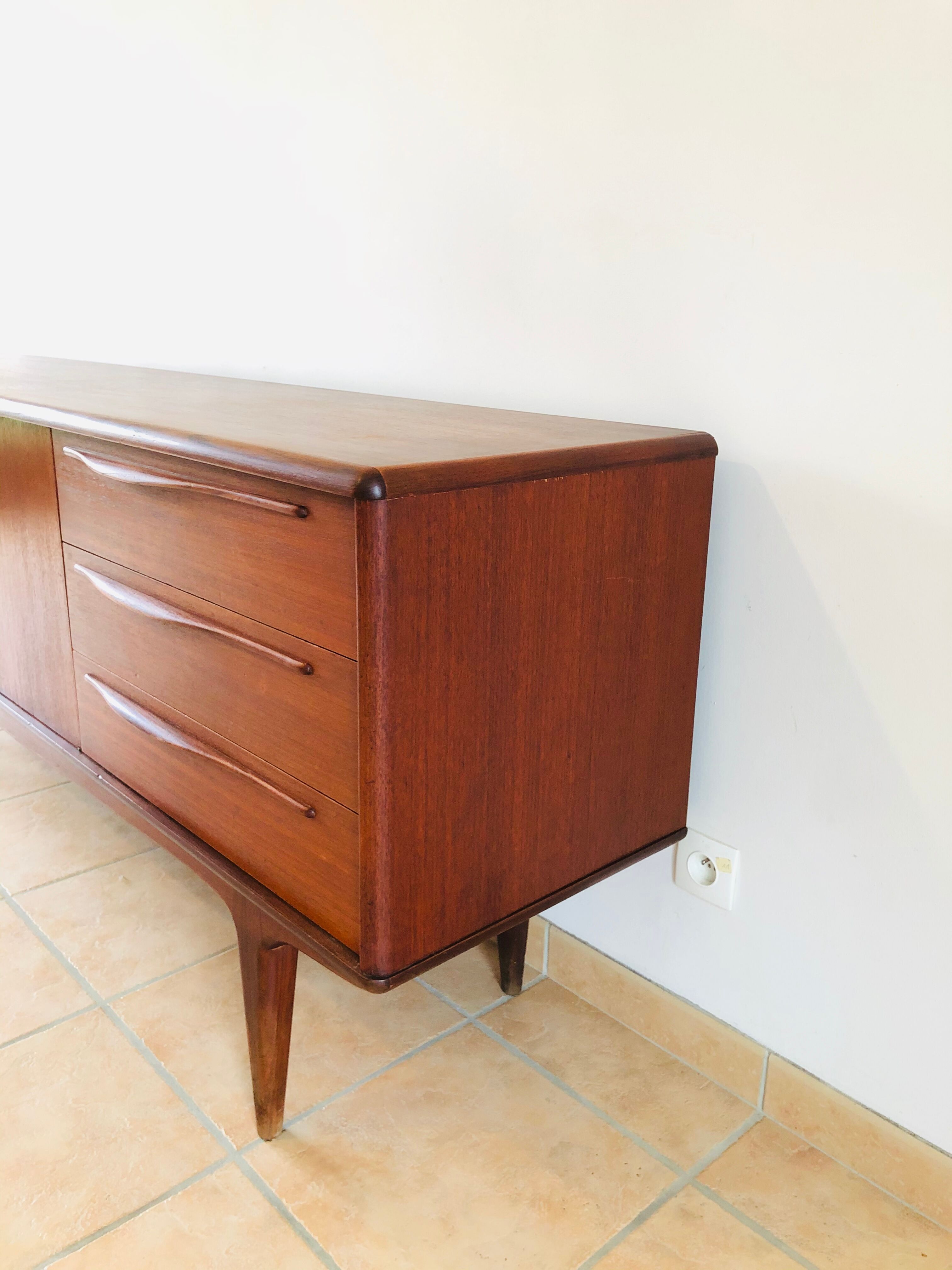 Scandinavian teak line