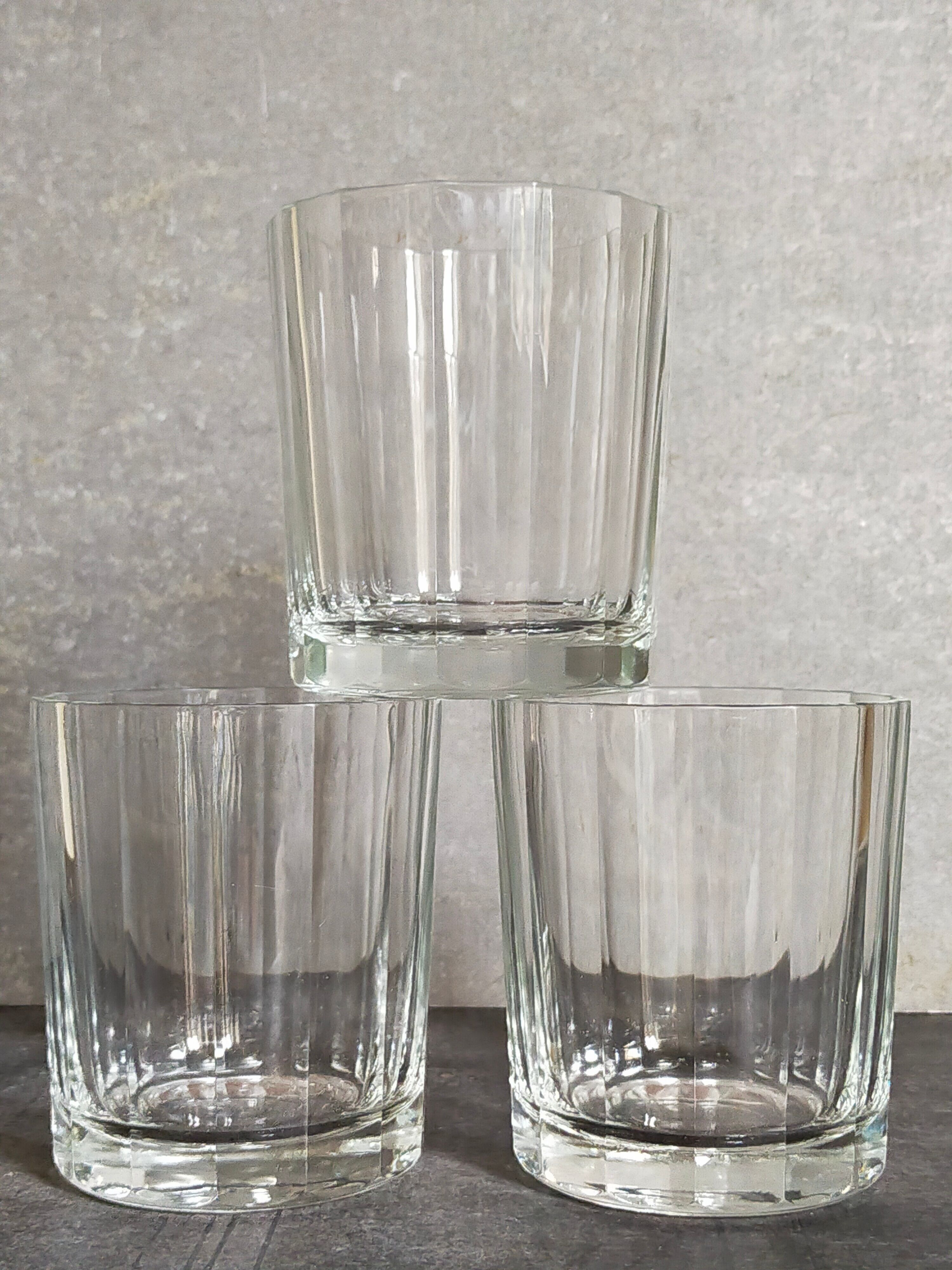 Three Art-Deco crystal whiskey glasses with cut sides