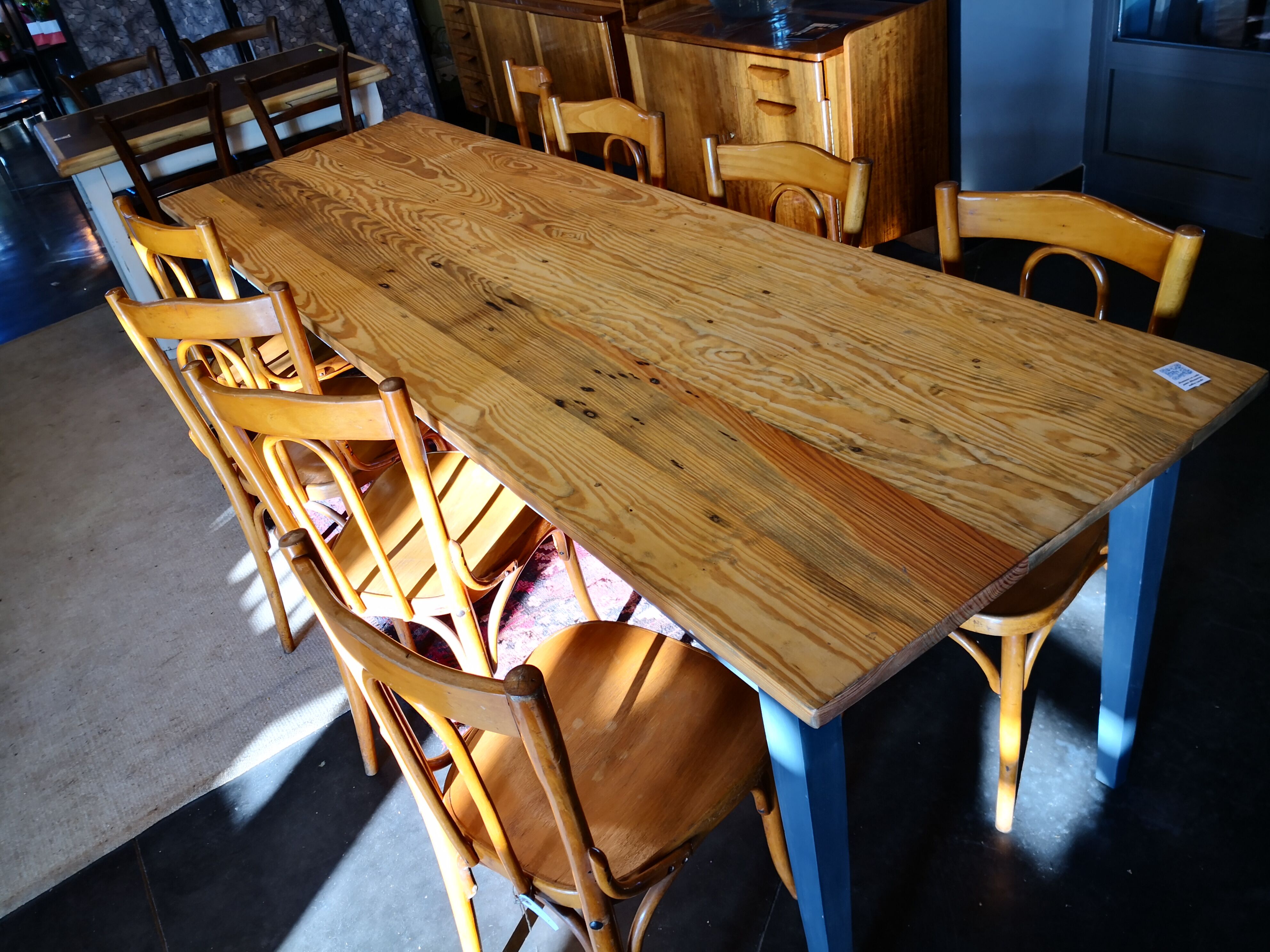 Vintage table, 2,40m, 8 people