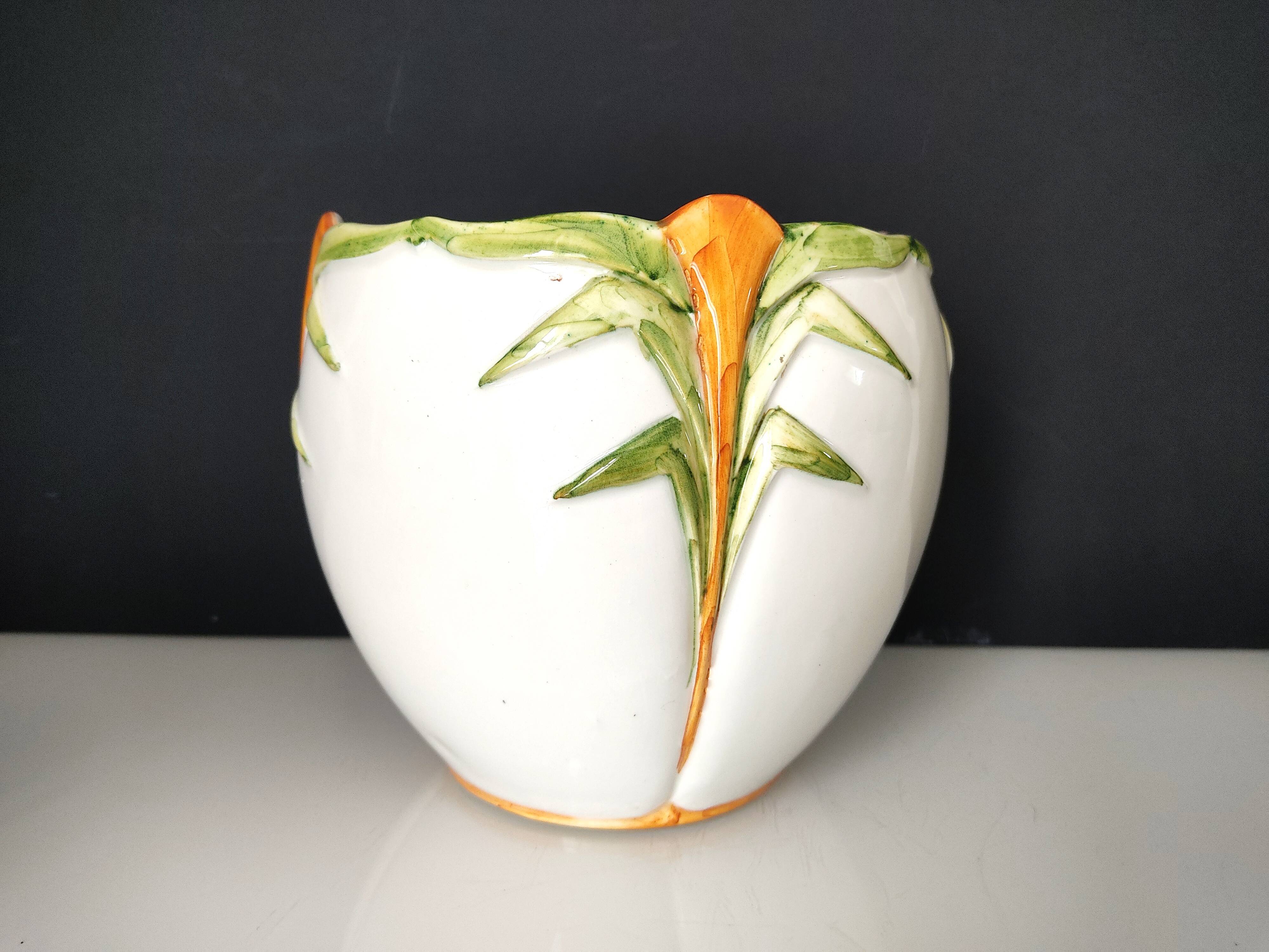 Earthenware pot cover