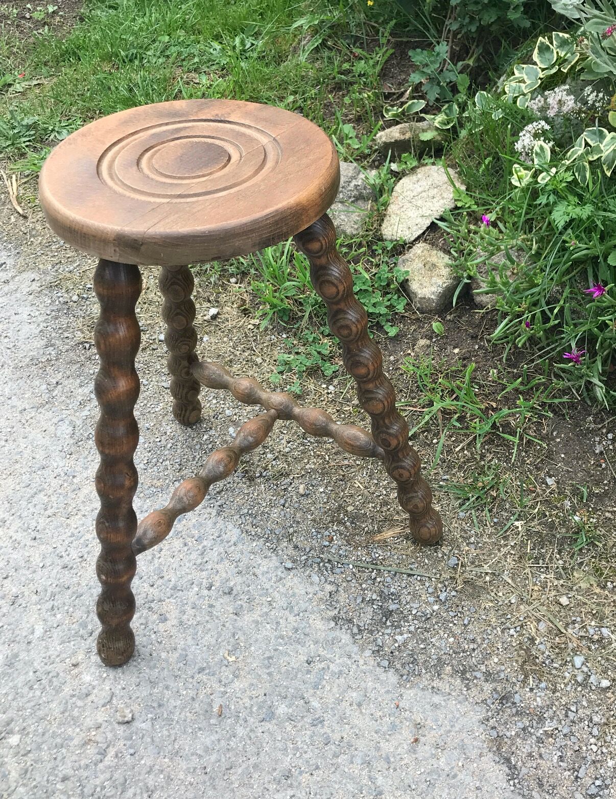 Vintage tripod stool