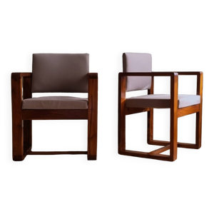 Paire de fauteuils dans