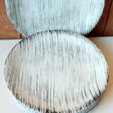 Seven flat plates from Salins, Bazas model