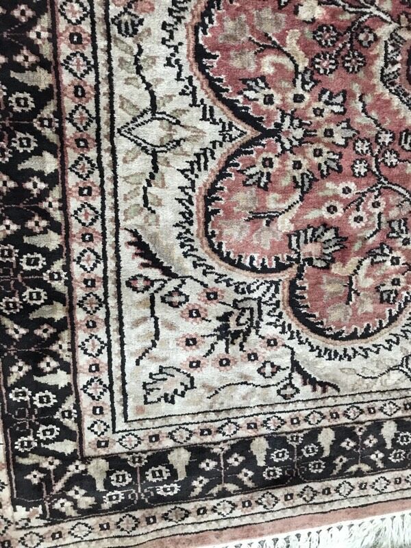 Pakistani carpet  120 x 180 cm